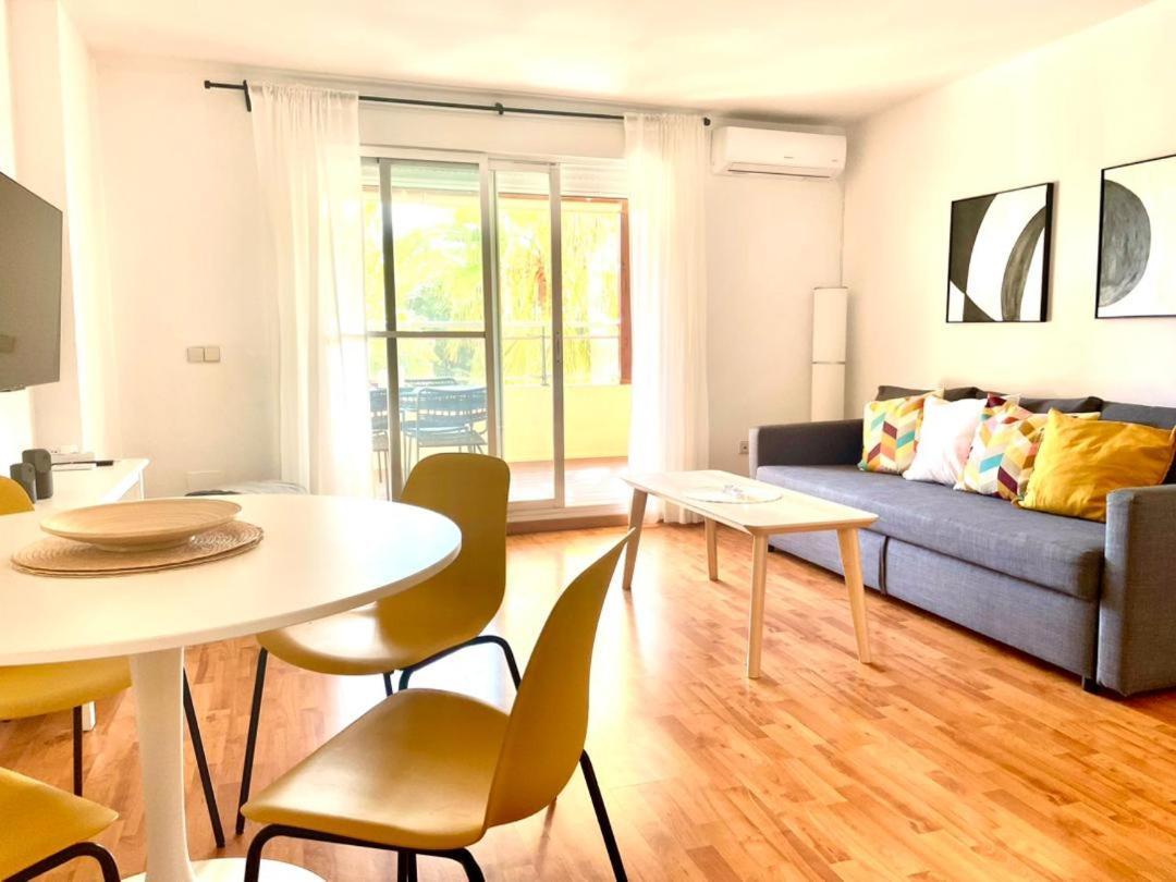 בנאלמדנה Calido Apartamento Con Gran Terraza Y Vistas A 600 Metros Del Mar מראה חיצוני תמונה