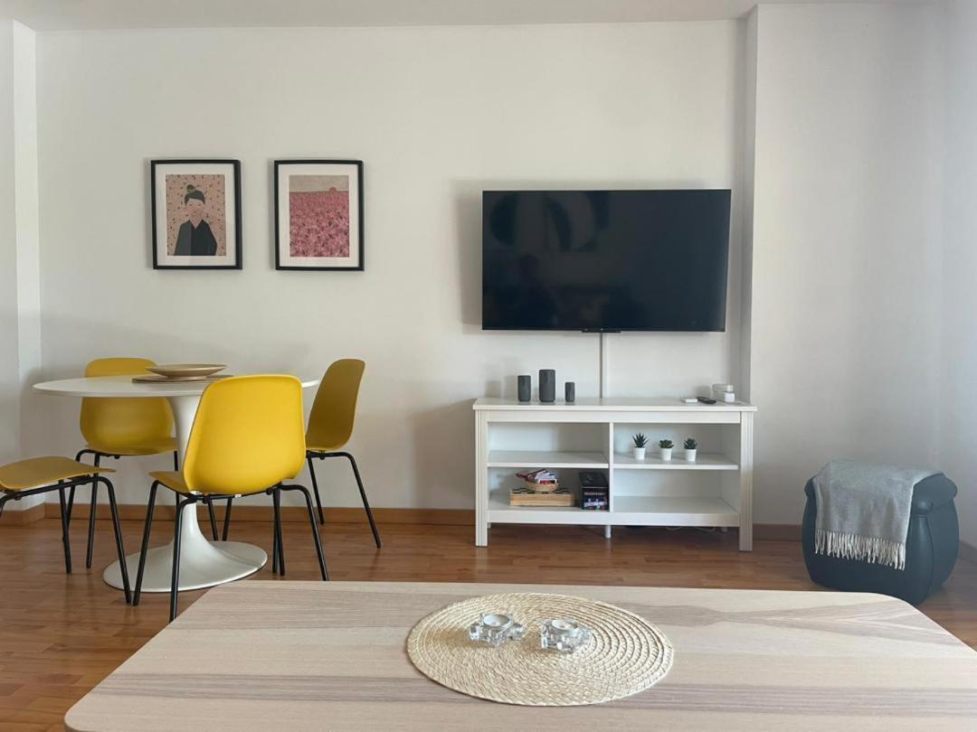 בנאלמדנה Calido Apartamento Con Gran Terraza Y Vistas A 600 Metros Del Mar מראה חיצוני תמונה